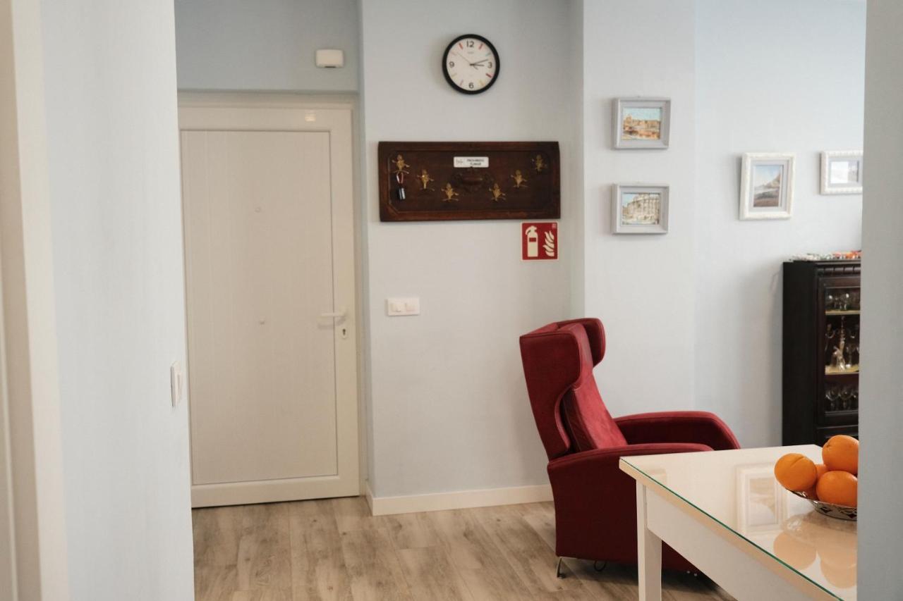 Aixerrota Apartamentos B Getxo Luaran gambar